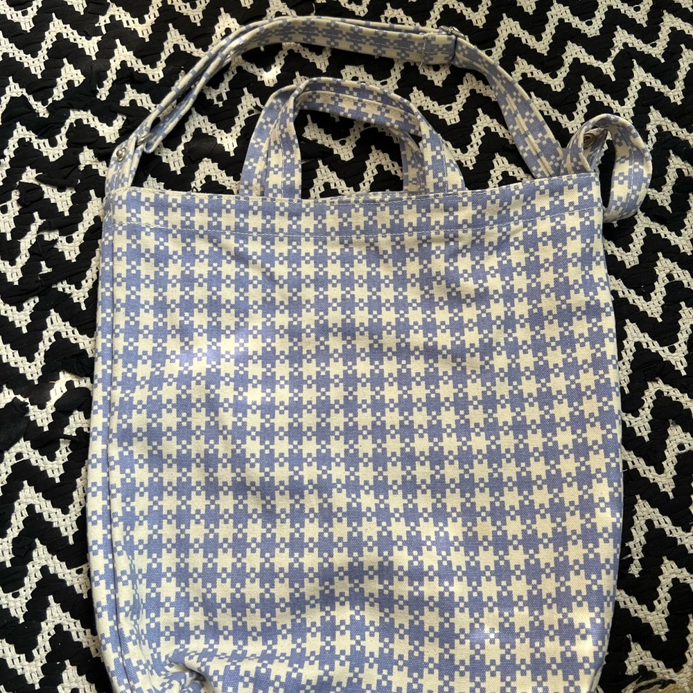 BAGGU Vertical Blue and White Pixel Gingham Duck Bag